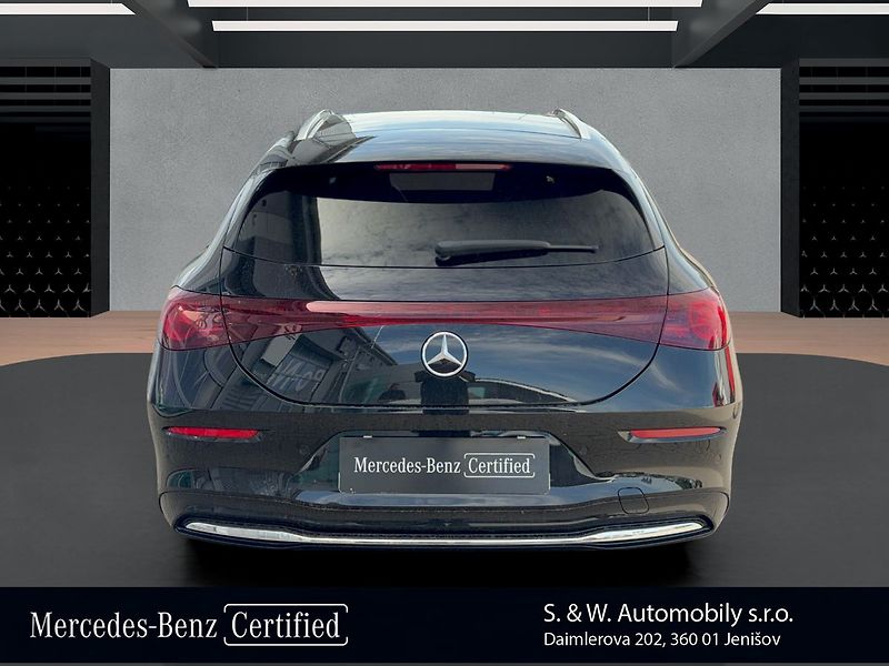 Mercedes-Benz CLA 200 Shooting Brake - fotka 6 z 34