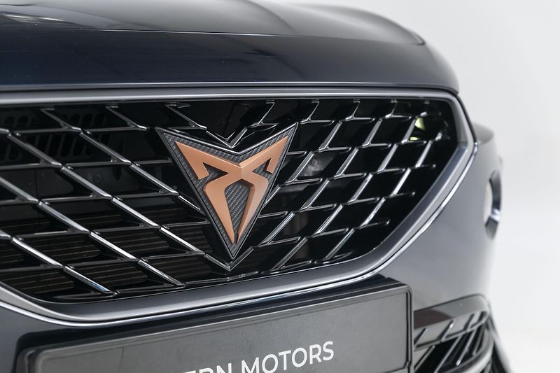 Cupra Formentor - fotka 20 z 39