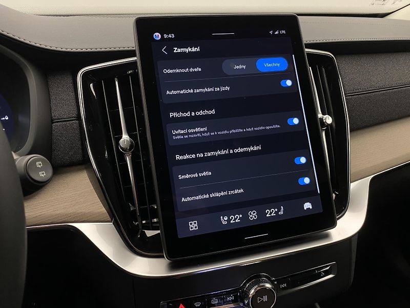 Volvo XC90 (2026) T8 AWD RECHARGE BRIGHT PLUS 7m - fotka 59 z 70
