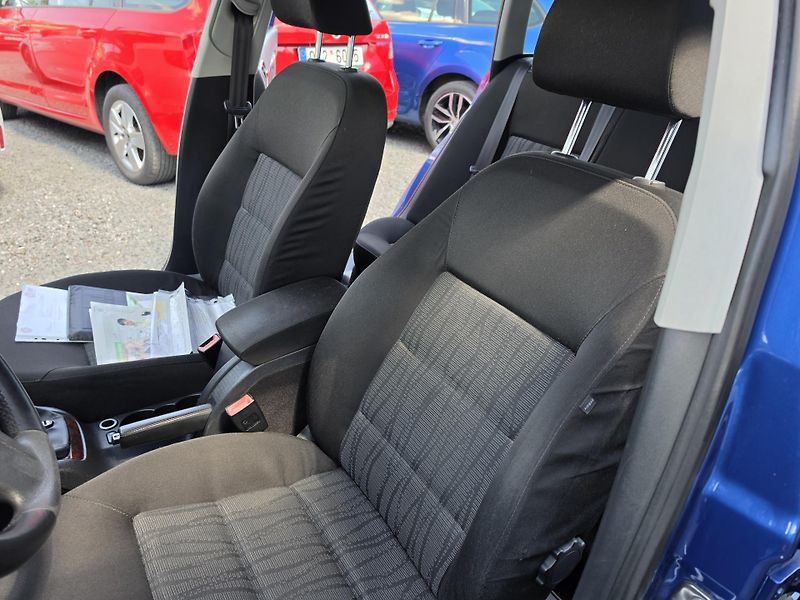 Škoda Octavia 2.0 TDi 103kw Xenon  - fotka 17 z 33