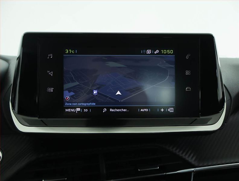 Peugeot 208 (2021) 50 kWh, SoH 89%, Automat - fotka 17 z 19