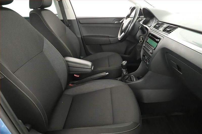 Škoda Rapid (2015) Ambition 1.2 TSI, Serv.kniha - fotka 7 z 12