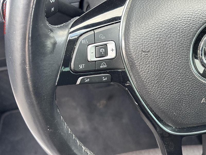Volkswagen Passat (2018) 1.6 TDi, Comfortline, navi, - fotka 14 z 18