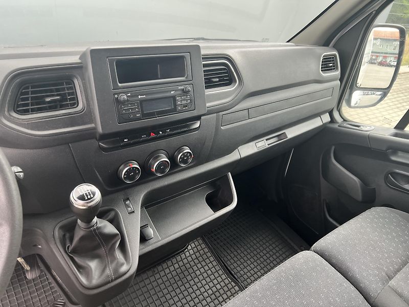 Opel Movano (2021) 2.3CDTi 100kW L2H2,AC - fotka 14 z 27
