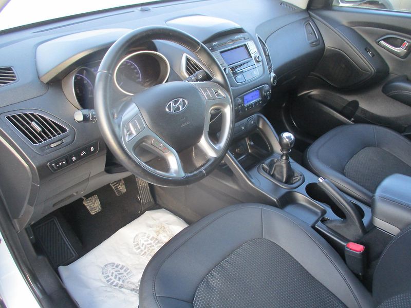 Hyundai ix35 1.6GDi COMFORT*TAŽNÉ Z*VÝHŘEV - fotka 12 z 49