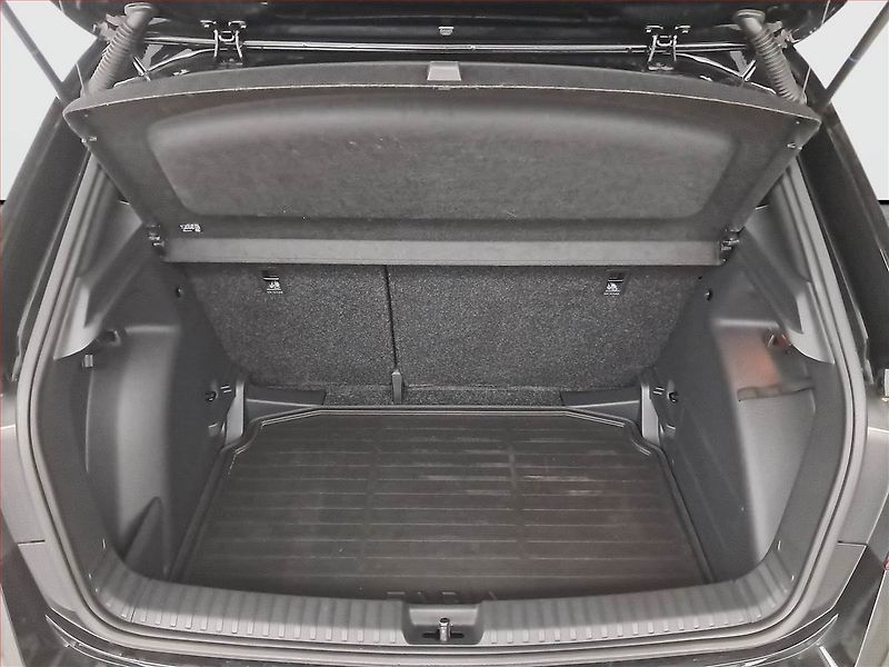 Škoda Fabia (2026) 1.0 TSI, MONTE CARLO, AUTOMAT - fotka 14 z 20