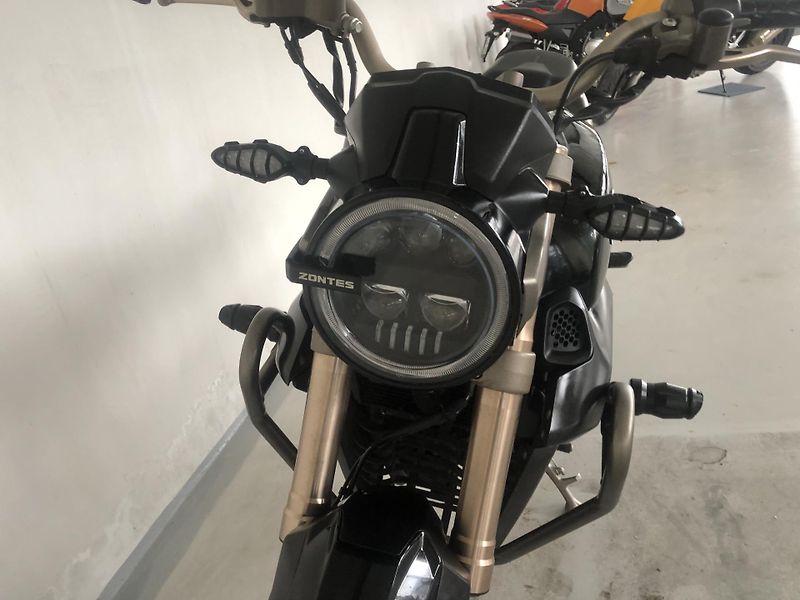 Zontes 125 G1 Scrambler - fotka 14 z 19