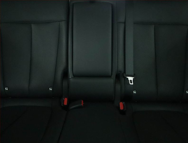 Hyundai Ioniq 5 (2022) Power 4x4, SoH 94% - fotka 10 z 21
