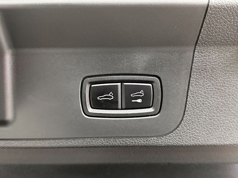 Porsche Panamera 4S DIESEL PDK, VZDUCH, WEBASTO - fotka 31 z 33