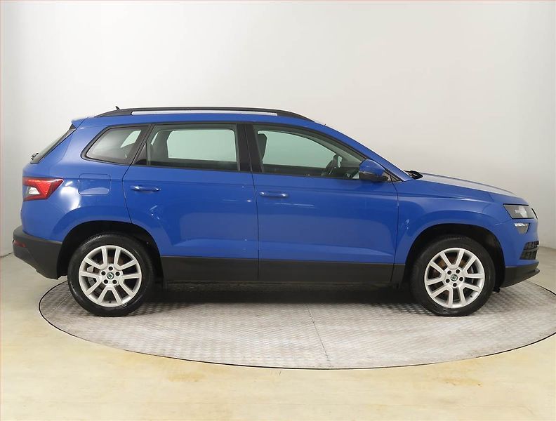 Škoda Karoq (2019) 2.0 TDI, 4X4, Tempomat - fotka 6 z 22