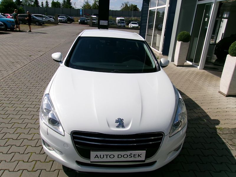 Peugeot 508 2.0 HDI sedan - fotka 3 z 17