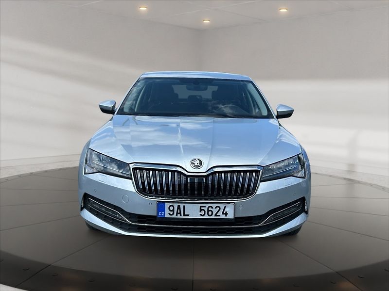 Škoda Superb 2,0 TDI 147 Style 4x4 Aut - fotka 2 z 11