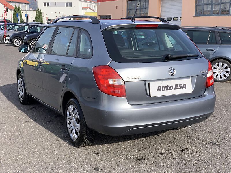 Škoda Fabia (2013) 1.2 TSI, AC - fotka 4 z 18