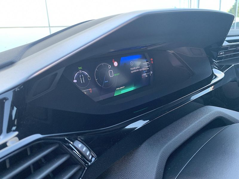 Peugeot 308 SW GT 1.6 PHEV 133kW AT8 - fotka 25 z 33