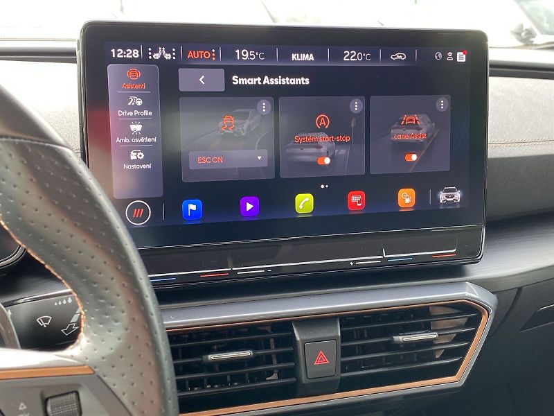 Cupra Formentor (2024) 1.5 TSI DSG - fotka 16 z 36