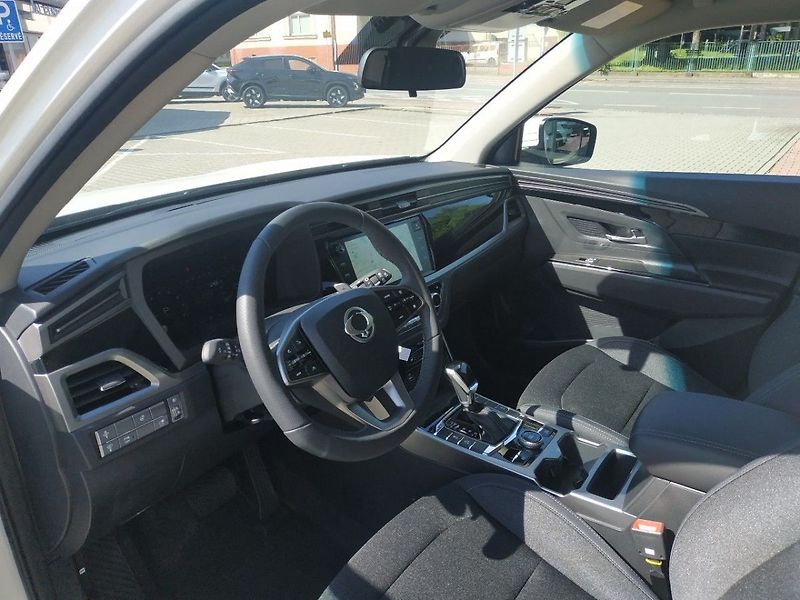 KGM Korando 1.5T, Style+2WD, AT, SKLADEM - fotka 11 z 32