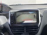 Peugeot 2008 (2018) 1.2PT, Crossway, AT, panor - náhled 17