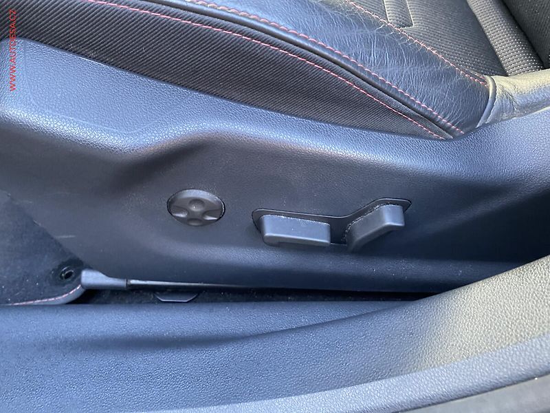 Peugeot 508 (2018) 2.0 HDi, 1.maj,ČR, GT, AT - fotka 14 z 19