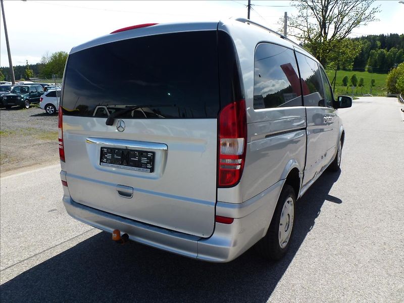 Mercedes-Benz Viano 2,2 DCi 5míst Automat  639 - fotka 9 z 48