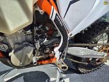 KTM (2021) 450 EXC-F SIX DAYS - náhled 12