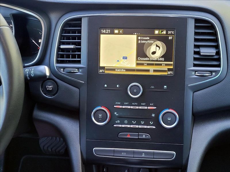 Renault Mégane 1,3 TCe 120kW GT-Line VÝBAVA - fotka 37 z 57