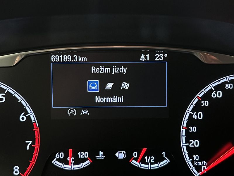 Ford Fiesta ST Performance Záruka - fotka 28 z 41