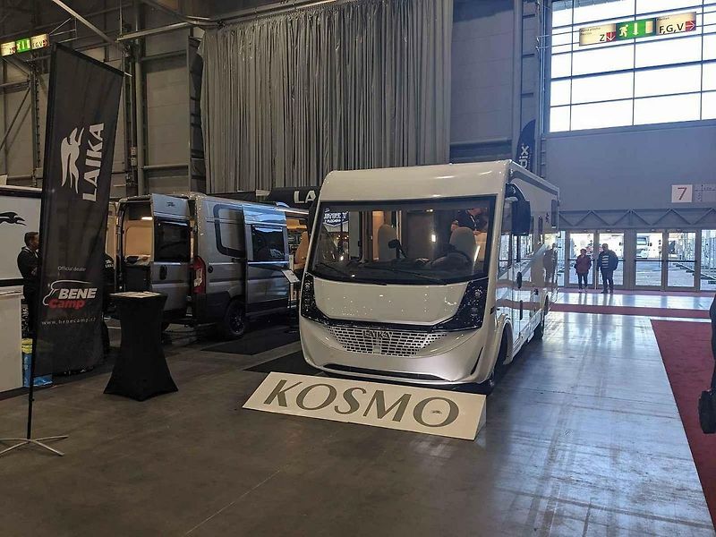 Na Caravaningu se představily expediční speciály, které zvládnou projet i Saharou