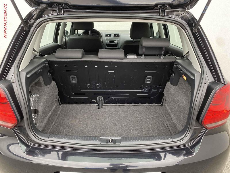 Volkswagen Polo (2012) 1.2 TSi, Trendline - fotka 7 z 16