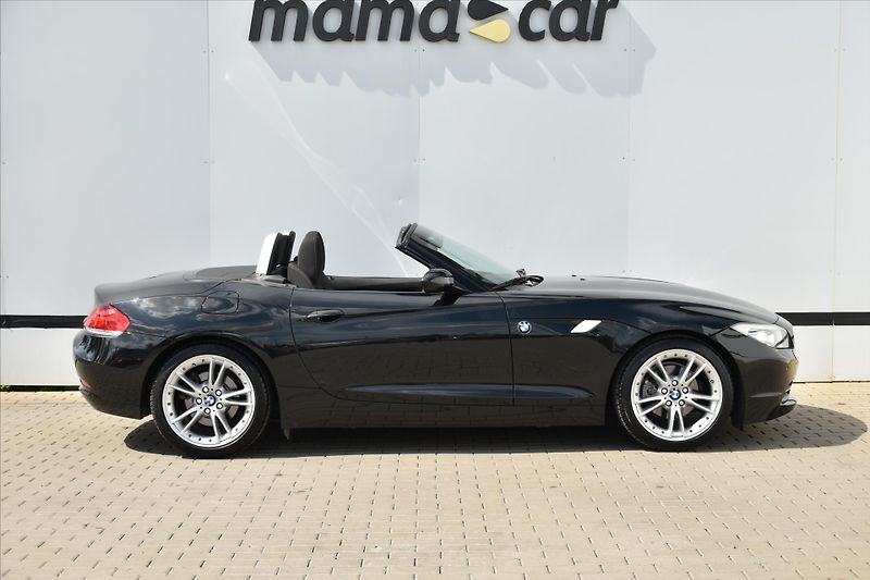 BMW Z4 23i 150kW SERVISNÍ KNIHA ČR - fotka 10 z 26