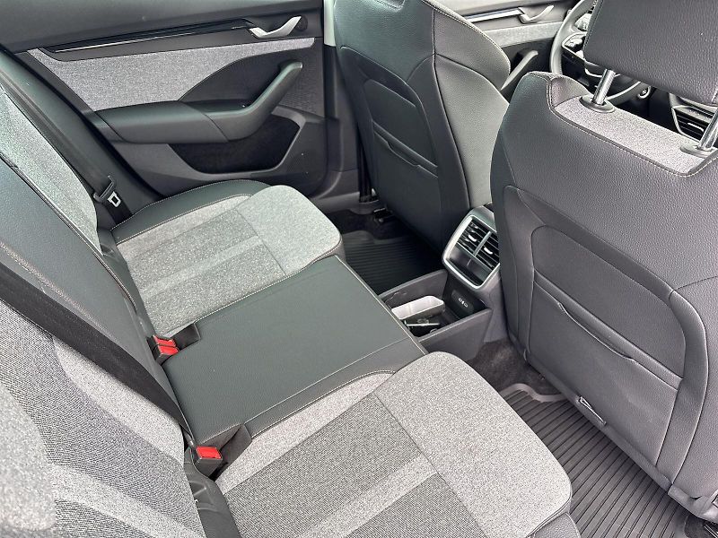 Škoda Octavia (2025) Combi 2.0 TDI DSG Top Selectio - fotka 10 z 31