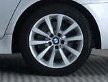 BMW Řada 5 (2013) Modern Line 530d xDrive, 4X4 - náhled 15