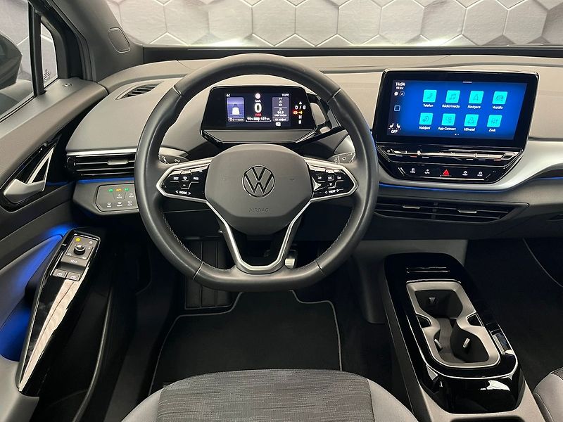 Volkswagen ID.4 150kW / SoH 95.0%  ZAMLUVENO - fotka 8 z 77