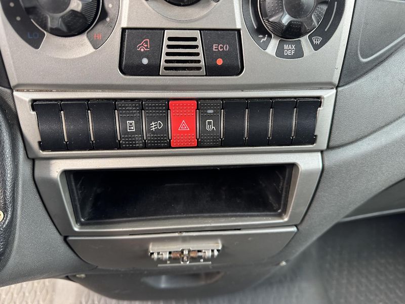 Iveco Daily 3.0, 35C15, 8pal., dvoumont. - fotka 25 z 27