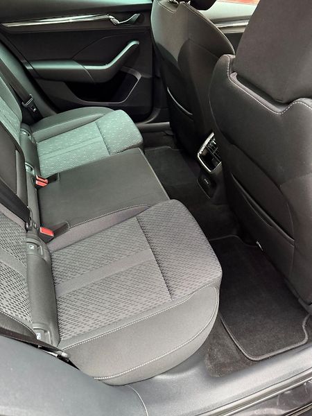 Škoda Octavia (2023) Style Plus 1.5TSI DSG - fotka 7 z 7