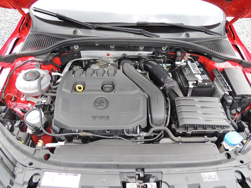 Škoda Octavia (2019) 1.5TSi,110kw,Style,ČR,1majitel - fotka 60 z 61