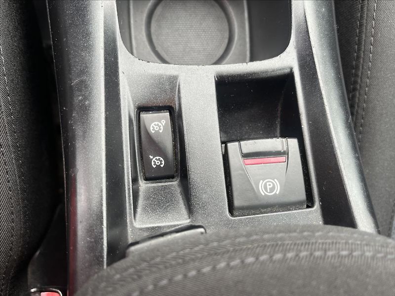 Renault Laguna 1,5 dCi KLIMA ROZVODY 2x KOLA - fotka 19 z 34