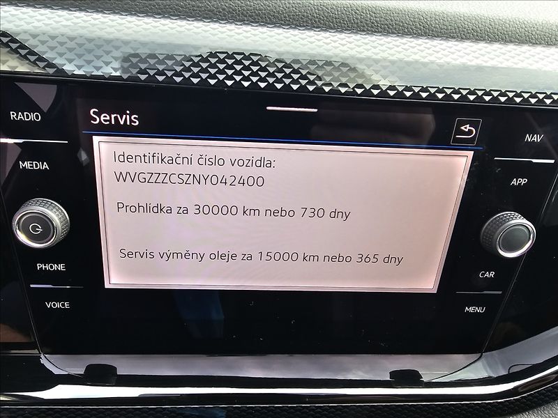 Volkswagen Taigo 1,0 TSi 70KW Life NAVI STK DPH - fotka 21 z 41