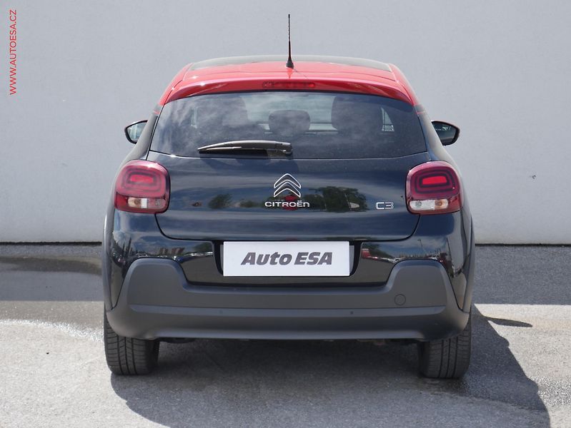 Citroën C3 (2018) 1.2PT, ČR, Shine - fotka 5 z 23