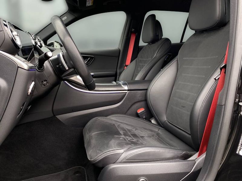 Mercedes-Benz GLC (2025) 300 de 4MATIC - fotka 10 z 28