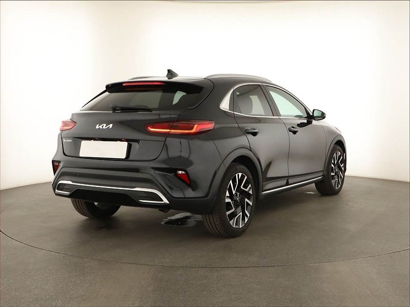 Kia XCeed (2024) 1.5 T-GDI - fotka 5 z 16