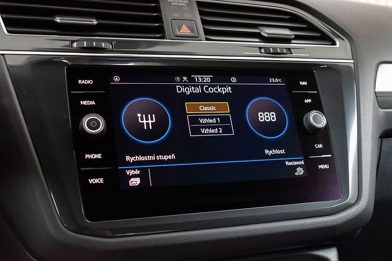 Volkswagen Tiguan Allspace 1.5 TSI DSG*VIRTUAL*DPH*ČR 1.M - fotka 29 z 44