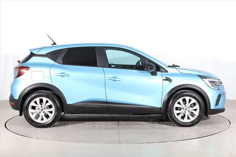Renault Captur (2021) 1.0 TCe, Serv.kniha, Tempomat - fotka 6 z 18
