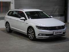 Volkswagen Passat (2015) 2.0Bi-TDi 4x4, ČR, DSG, LED - fotografie inzerátu