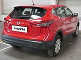 Nissan Qashqai (2020) 1.3 DIG-T, ČR, AC, temp - náhled 6