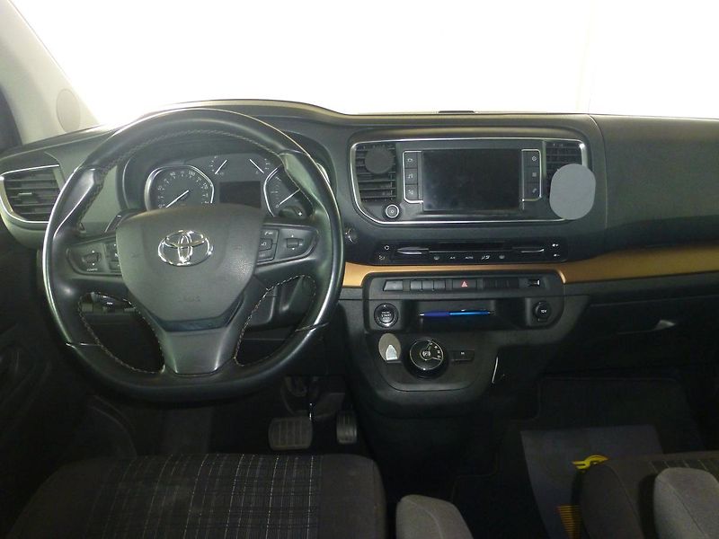 Toyota ProAce Verso (2021) 2,0 D-130KW*KAMER*8M*NEW.ČR-1M - fotka 21 z 28