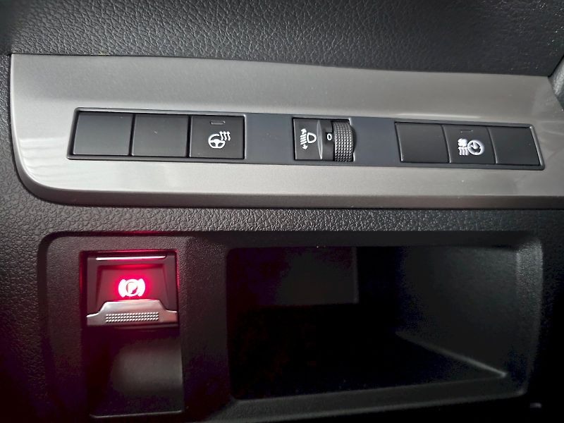Toyota ProAce Verso (2025) L2 2.0D 180k 8AT FAMILY WEBAST - fotka 27 z 32