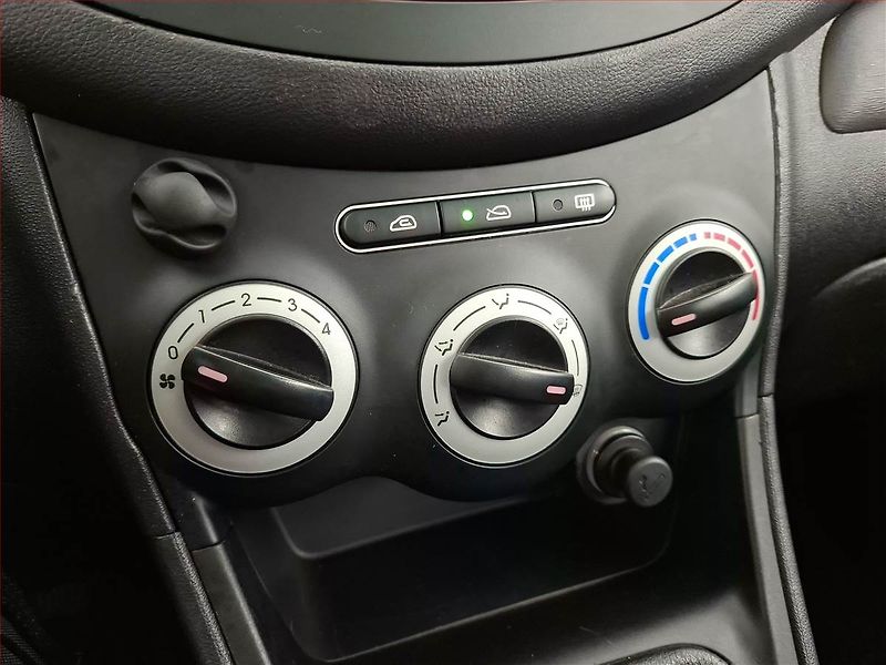 Hyundai i10 (2010) 1.1, po STK, jezdí výborně - fotka 14 z 14