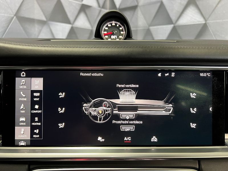 Porsche Panamera 4S DIESEL PDLS, WEBASTO - fotka 16 z 37