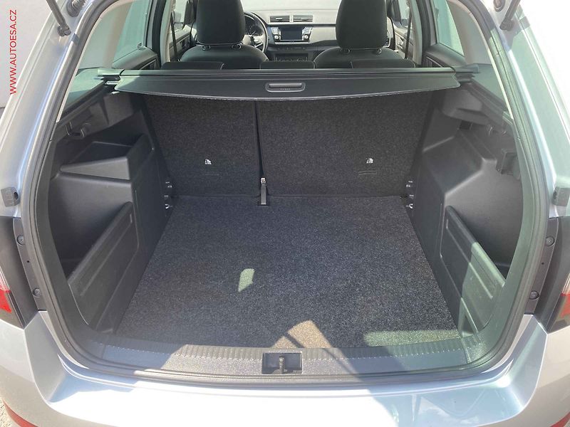 Škoda Fabia (2022) 1.0 TSi, 1.maj,ČR, Ambition - fotka 7 z 17