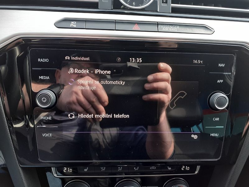 Volkswagen Passat (2018) 2.0 BiTDi 4x4 - fotka 14 z 48